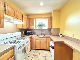 featured image of 1943 Adee Ave #2