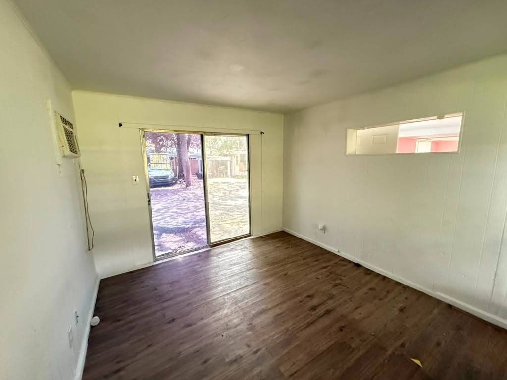 622 N Beach St #118 - Photo 7 of 9