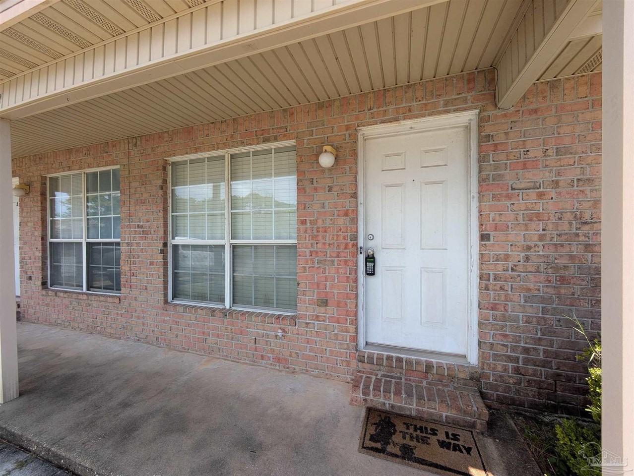 3359 Green Briar Cir #B - Photo 2 of 37