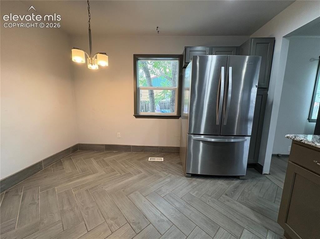622 E Saint Elmo Ave - Photo 6 of 12