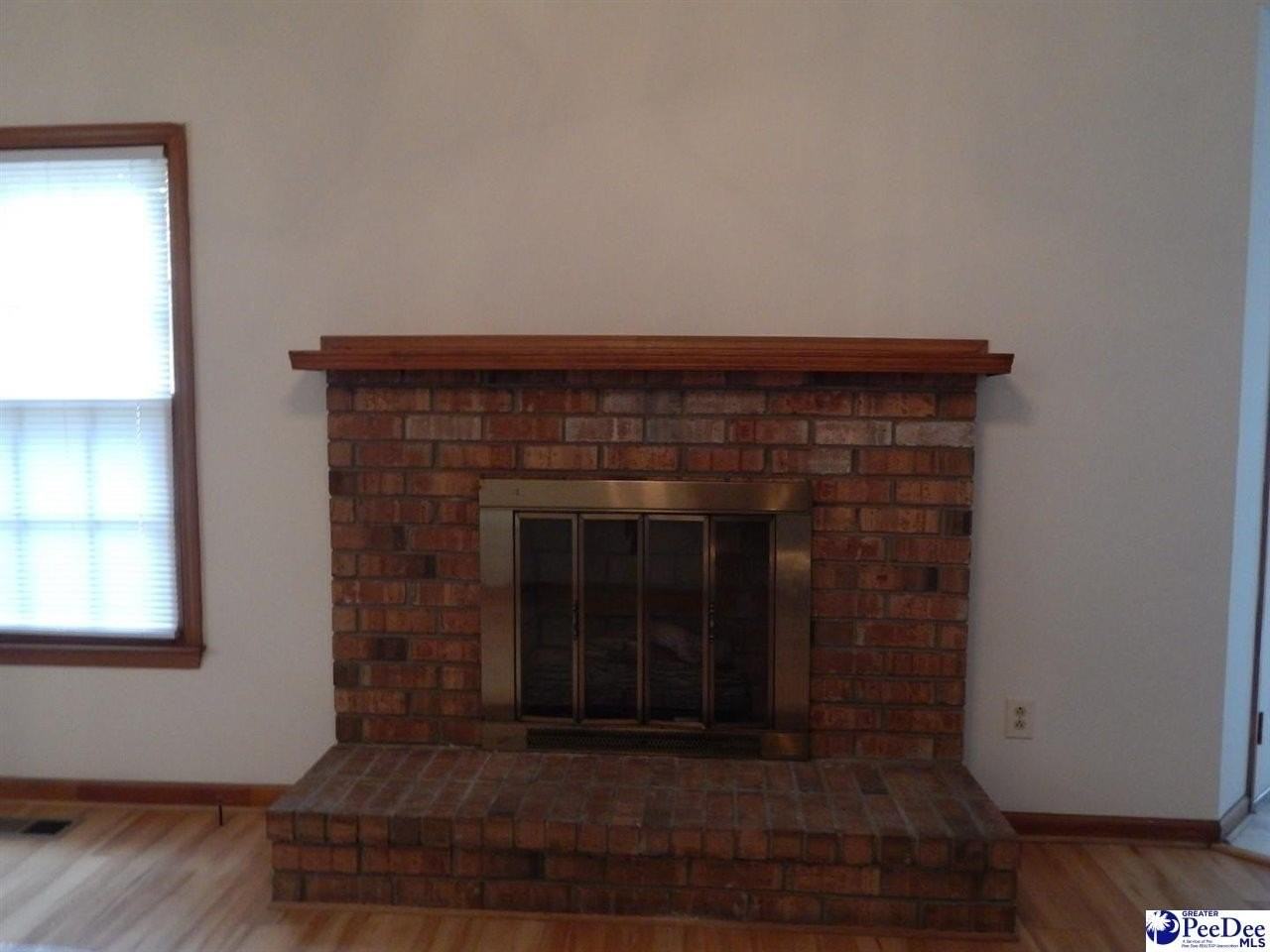 3549 Georgia Ln - Photo 3 of 28