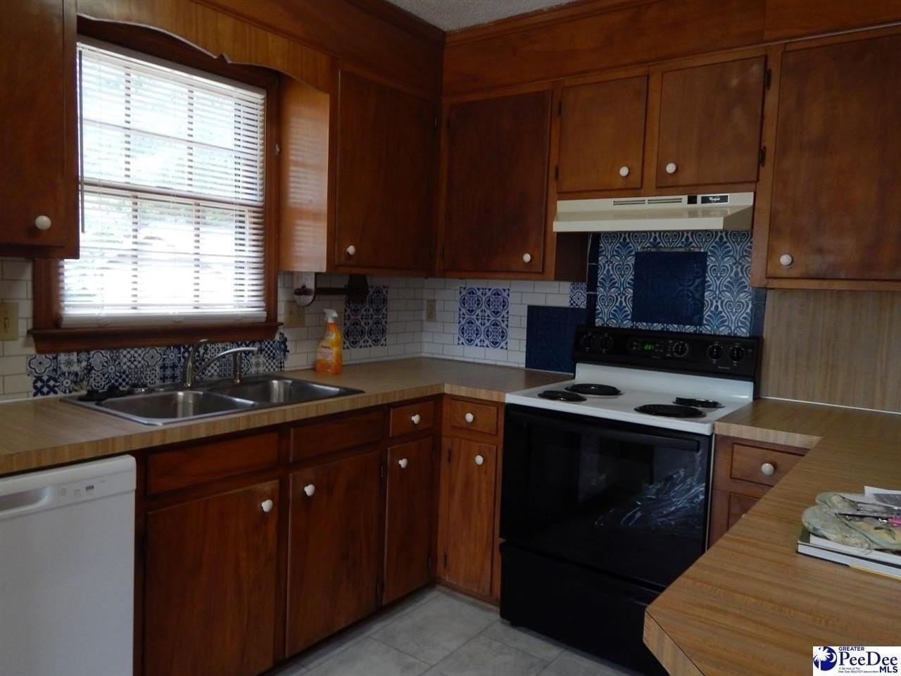 3549 Georgia Ln - Photo 7 of 28