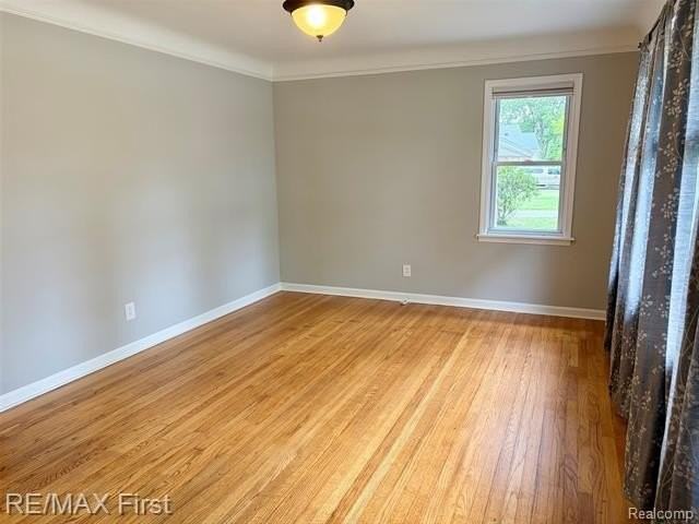 1815 Mcdonald Ave - Photo 3 of 21