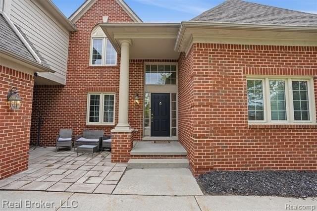 29126 Eastman Trl - Photo 2 of 36