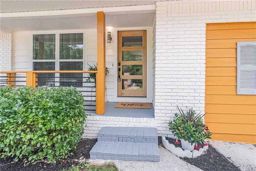 2471 Spring Dr Se #1 - Photo 5 of 34