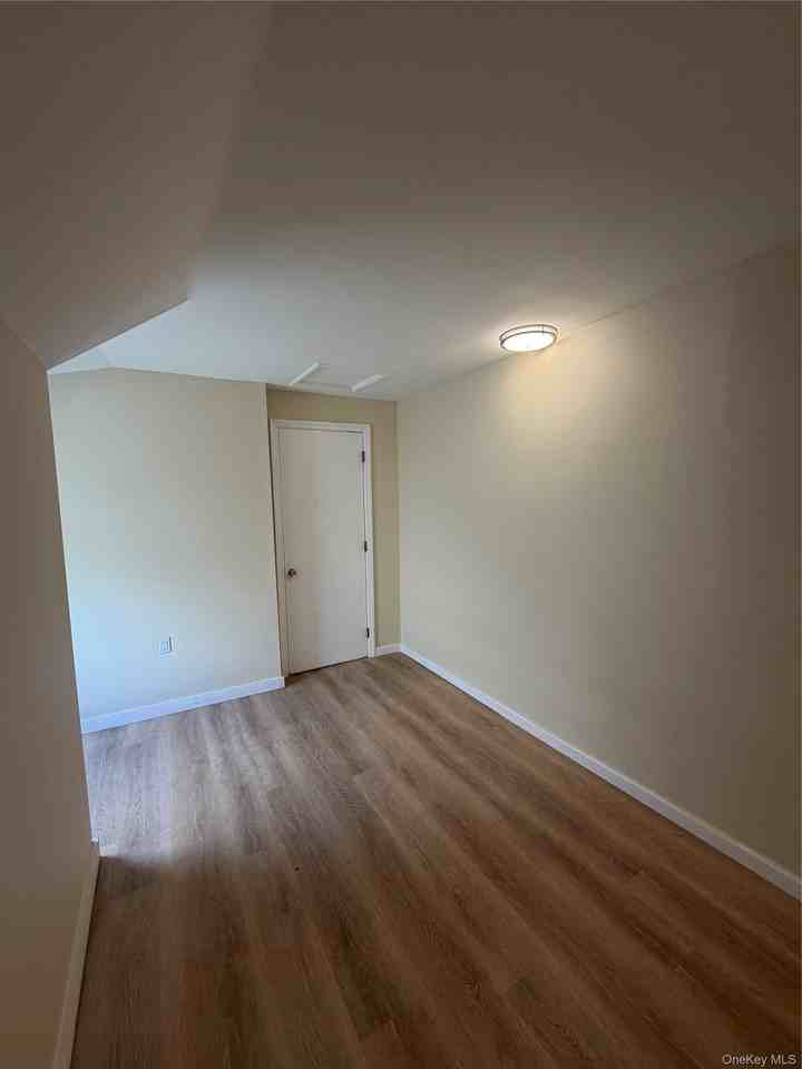 1420 114th St - Photo 6 of 21