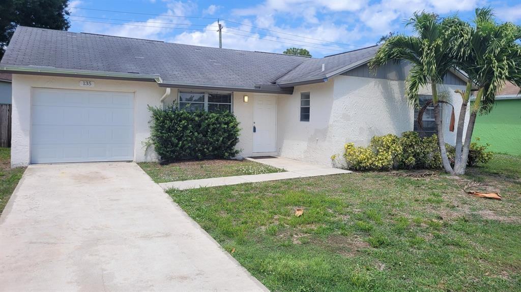 135 Village Cir - Photo 2 of 26