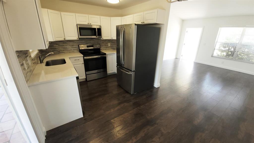 135 Village Cir - Photo 5 of 26