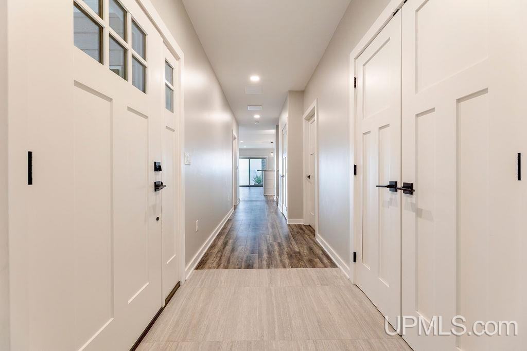 22595 Bayview Ln - Photo 5 of 50