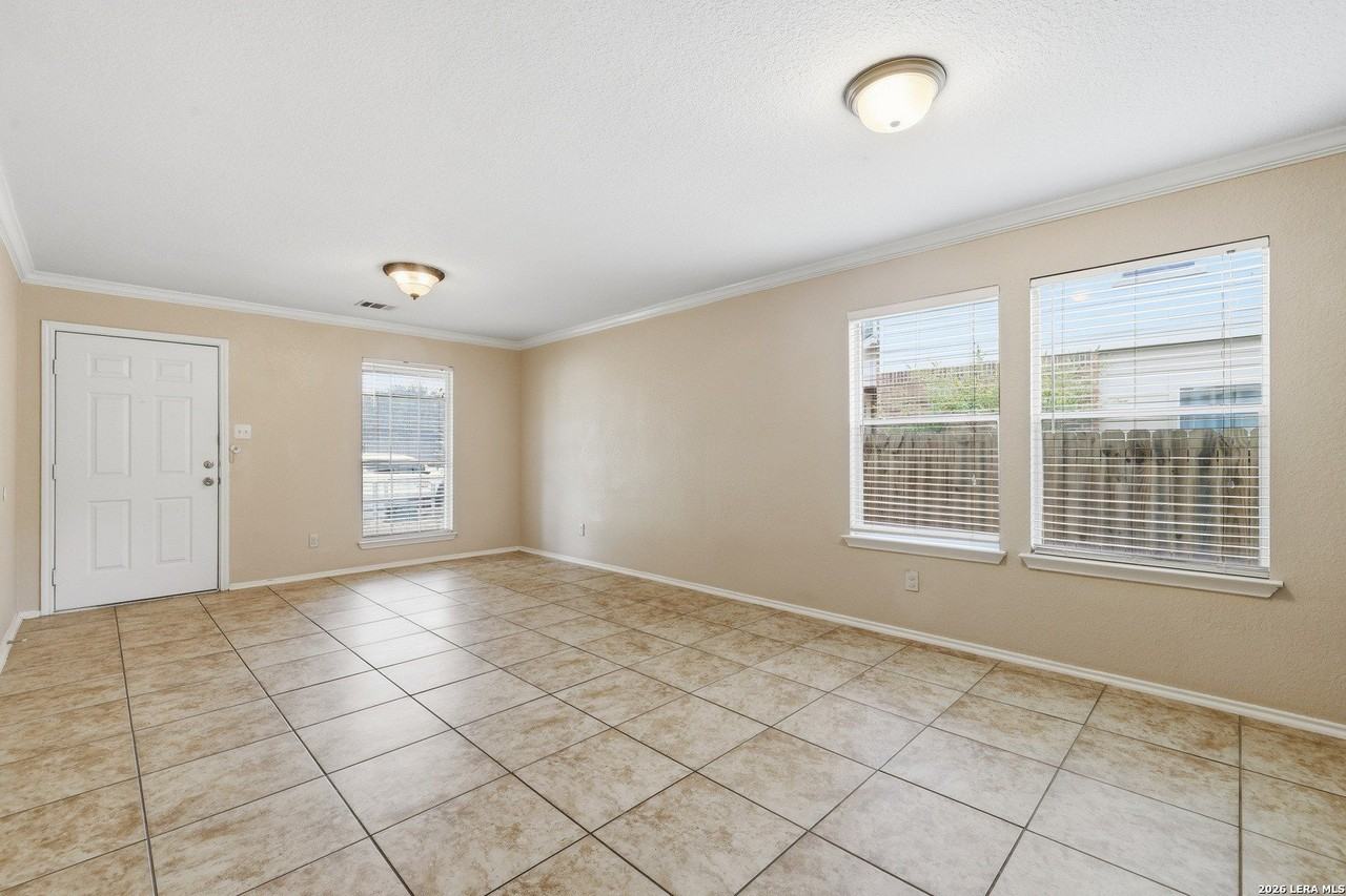 10202 Roseangel Ln - Photo 2 of 28