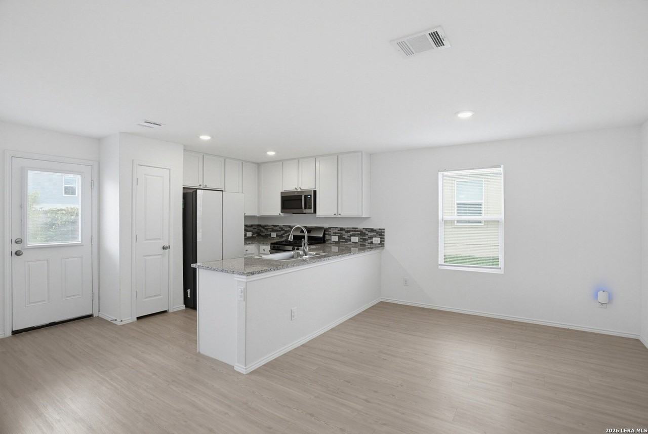 14042 Wool Park - Photo 6 of 29