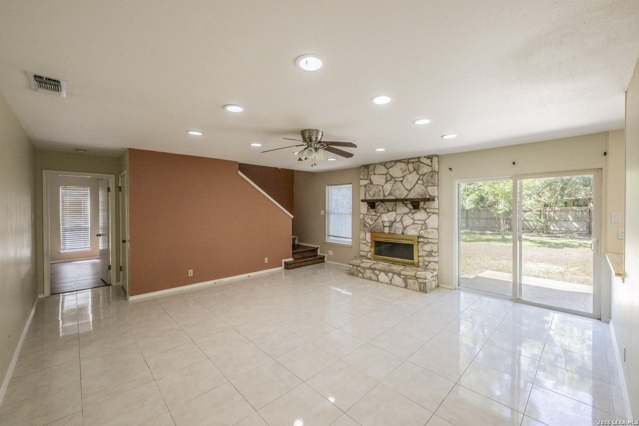 14011 Woodstream - Photo 5 of 26