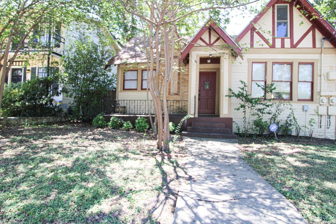 436 W Rosewood Ave - Photo 2 of 42