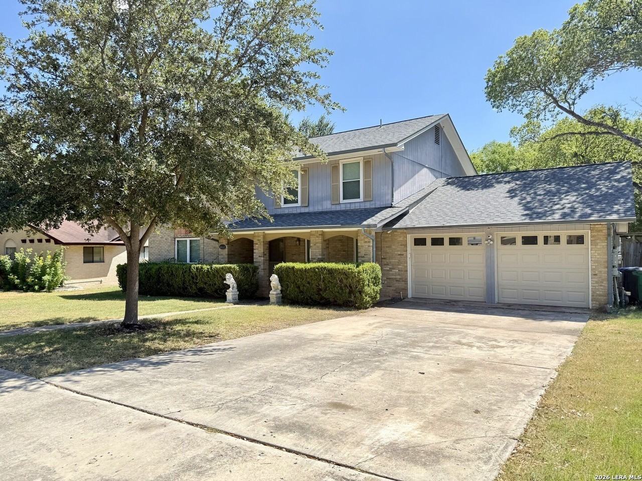 6022 Royal Pt - Photo 3 of 31