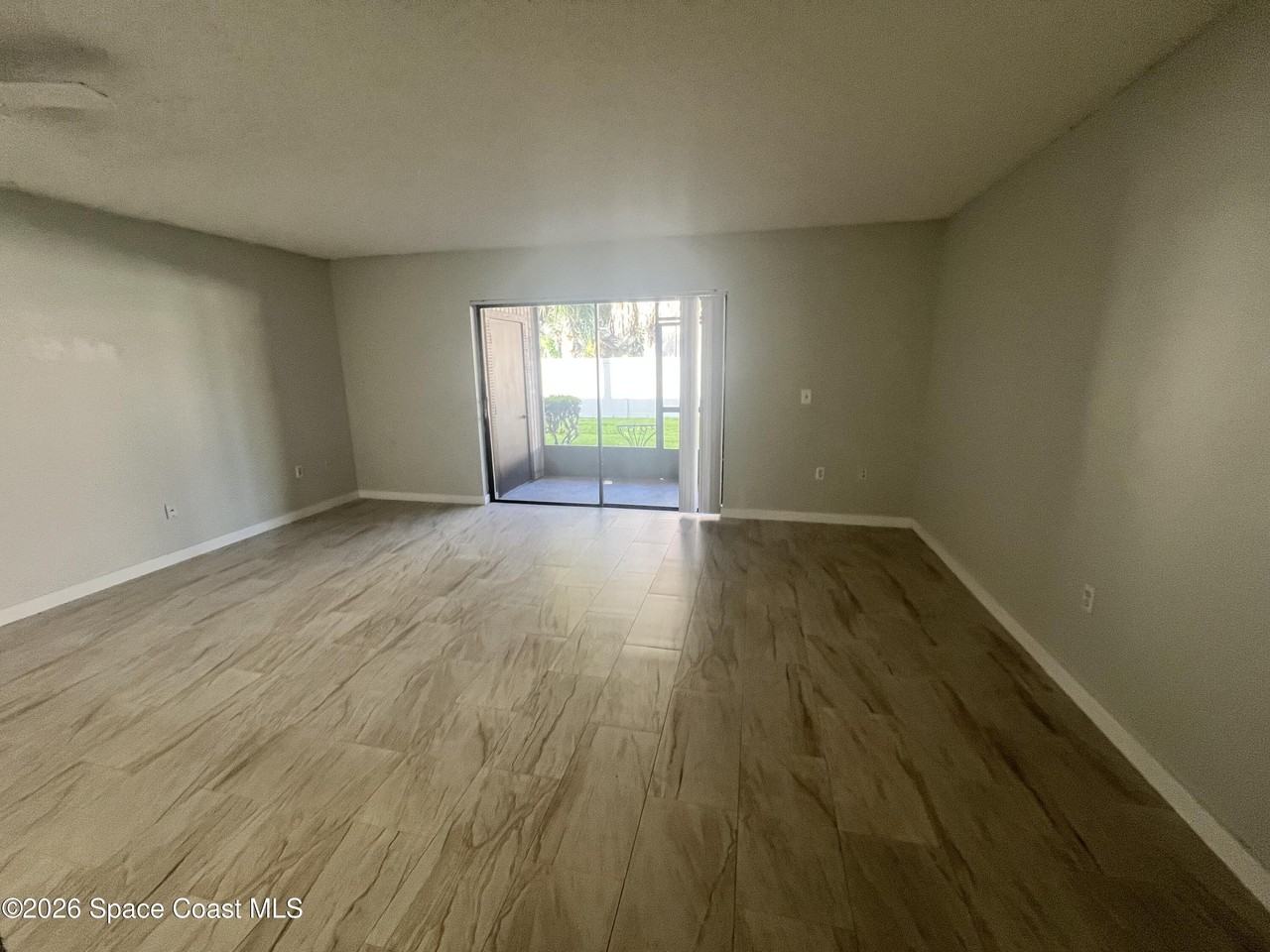 1080 June Dr - Photo 3 of 12