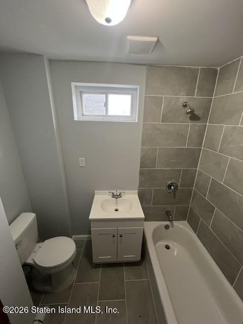 115 Corson Ave - Photo 3 of 7