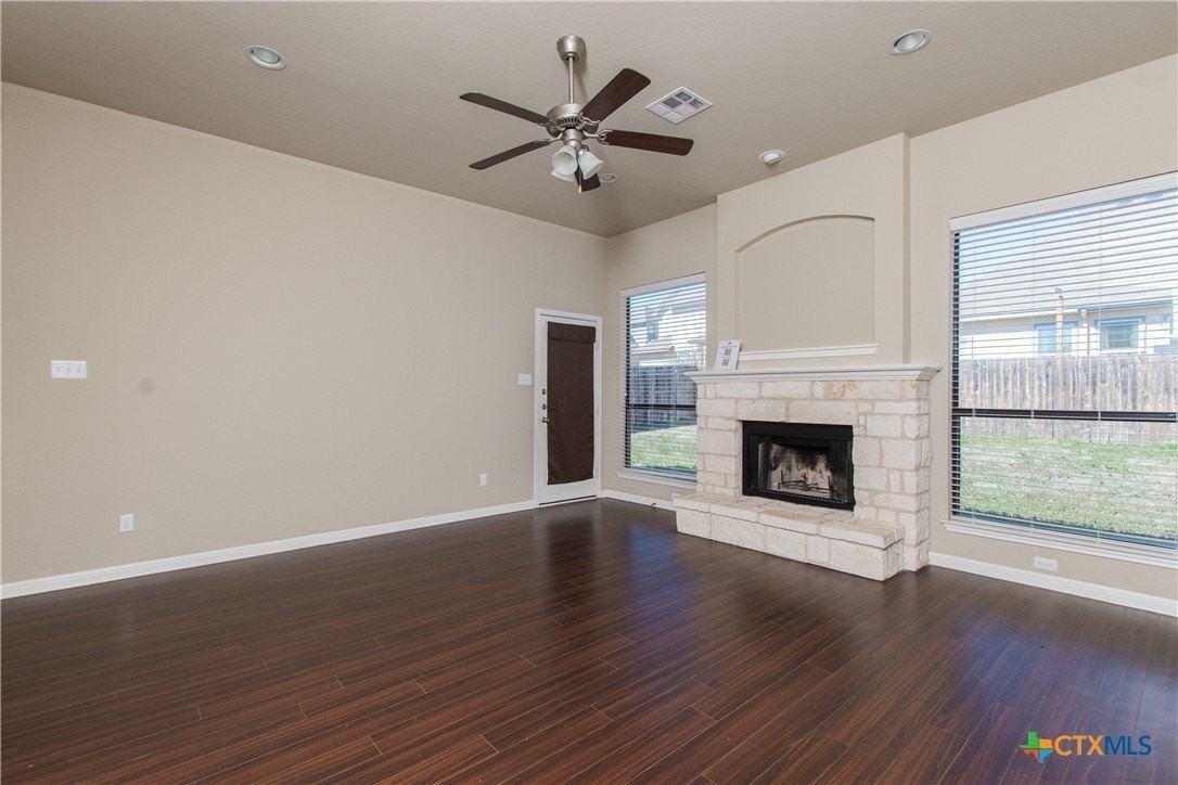 3505 Castleton Dr - Photo 3 of 28