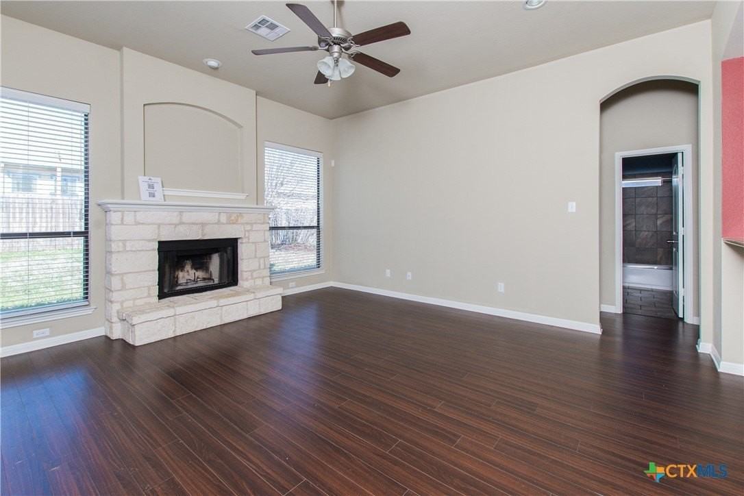 3505 Castleton Dr - Photo 4 of 28