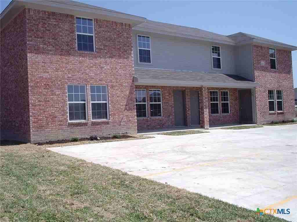 2102 Tahoe Ct #B - Photo 2 of 20