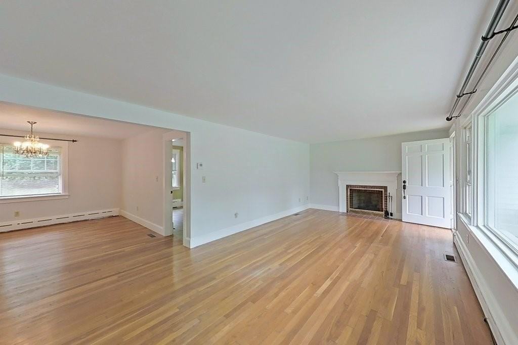 1290 W Main Rd - Photo 4 of 29