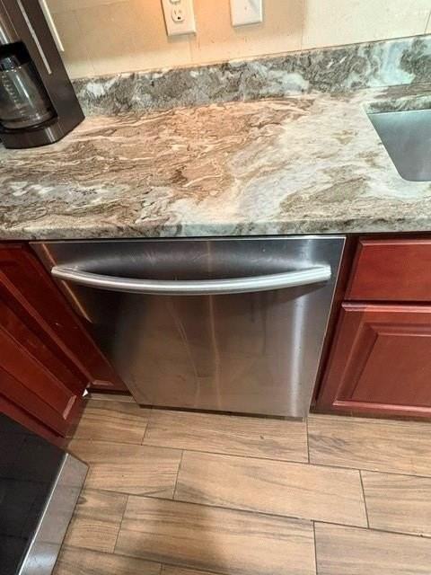 298 Wickenden St #4 - Photo 7 of 11