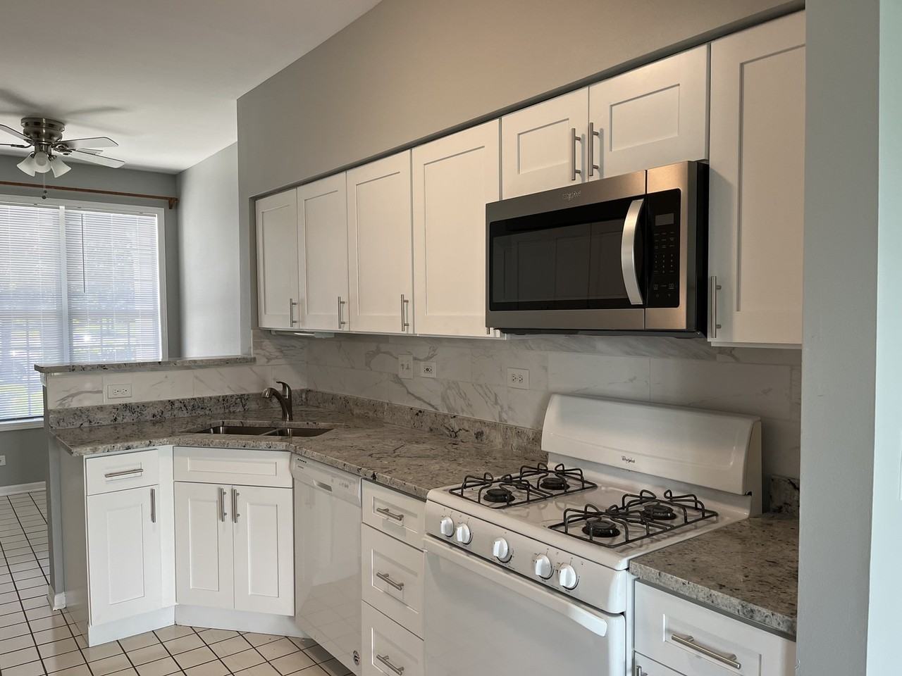 2826 Powell Ct - Photo 4 of 11