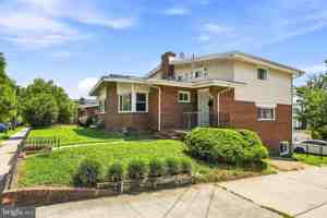 featured image of 5036 Eastern Ave Ne