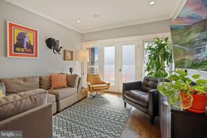 featured image of 509 Franklin St Ne #1