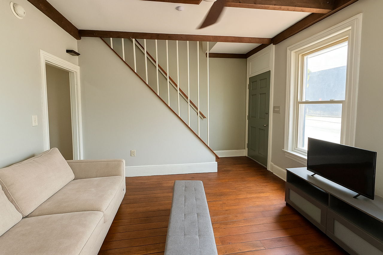 347 Hannum Ave #1 - Photo 4 of 26