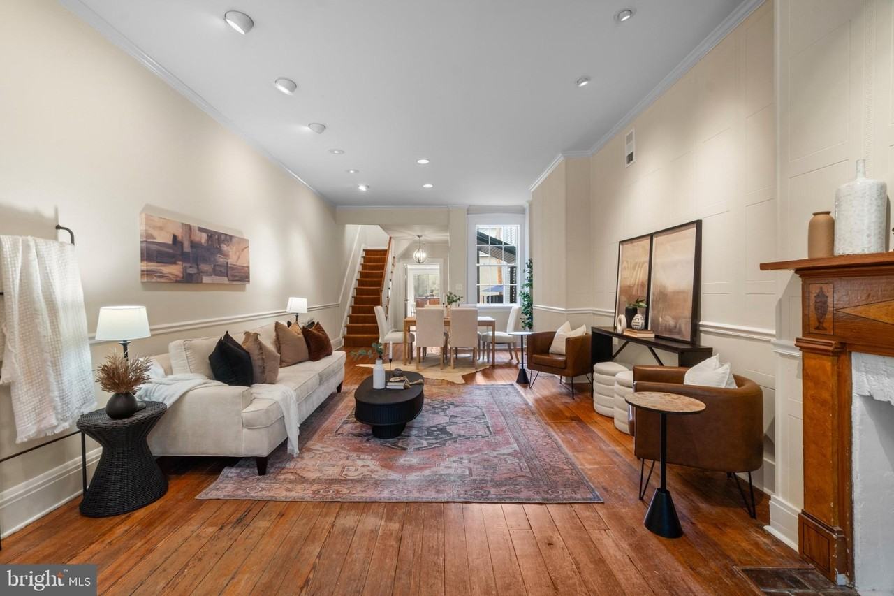 832 William St - Photo 6 of 43