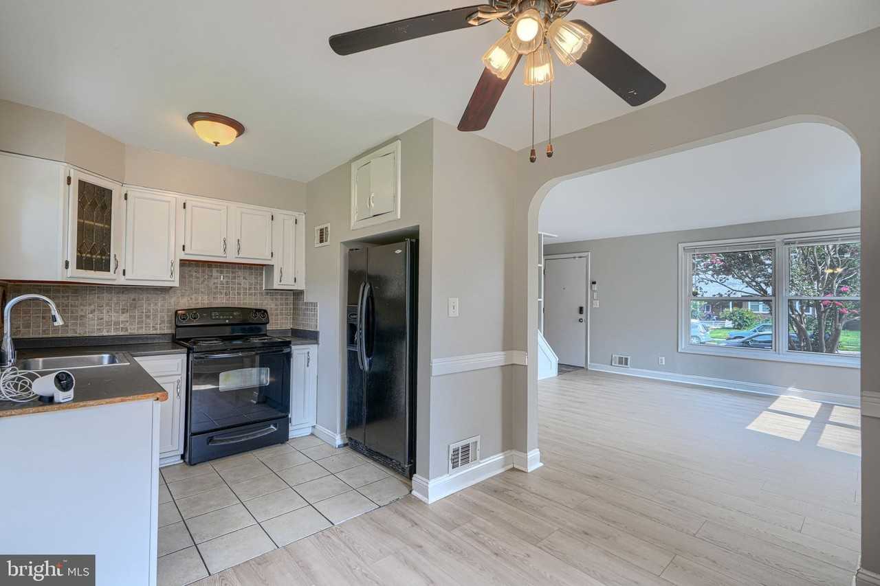 3506 Millvale Rd - Photo 7 of 30