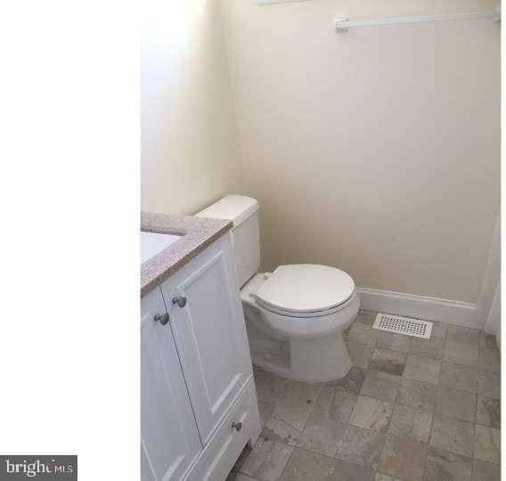 208 Haddon Rd - Photo 6 of 11