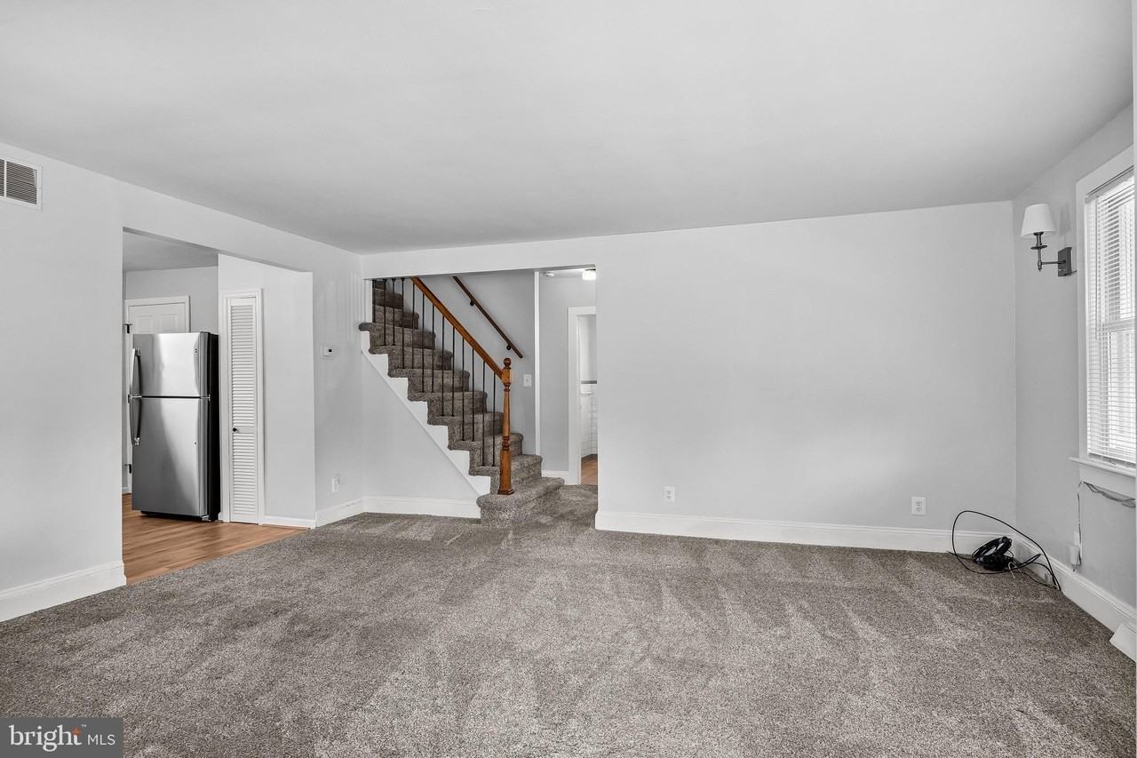 505 Hazel Ave - Photo 5 of 27