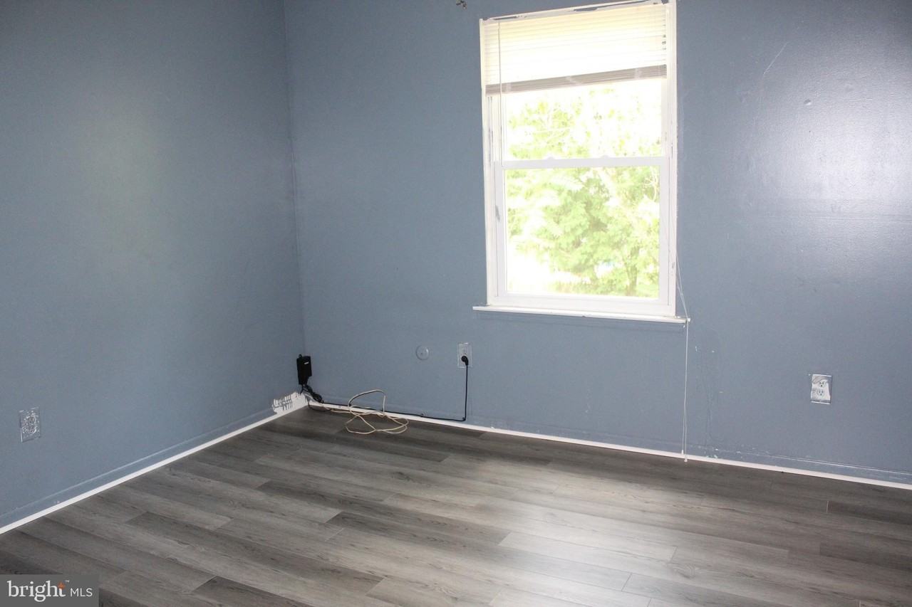 26 Deedre Ln - Photo 4 of 8