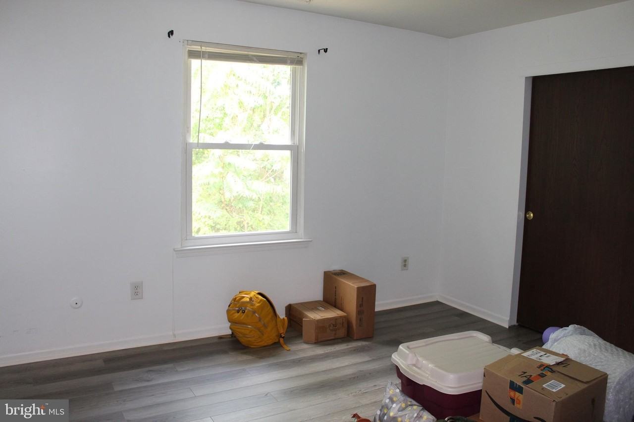 26 Deedre Ln - Photo 5 of 8