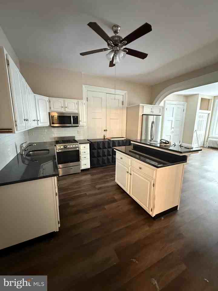 26 York St #1FRONT - Photo 5 of 11