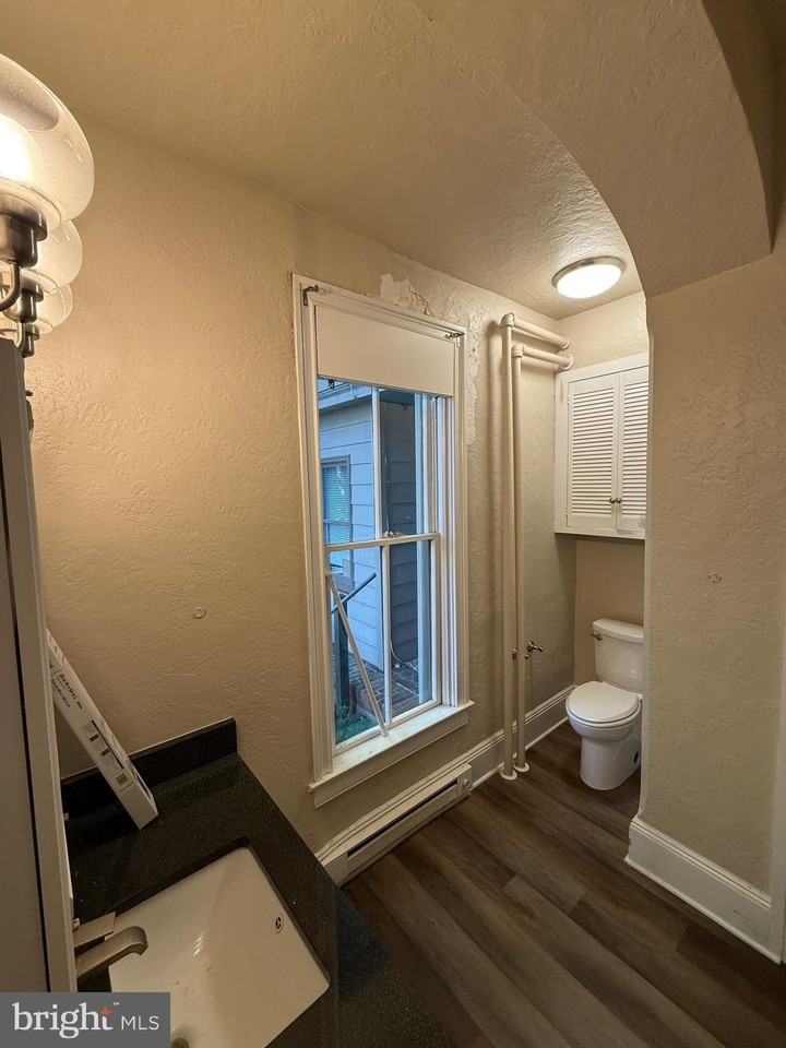 26 York St #1FRONT - Photo 7 of 11
