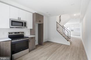 1027 W Arizona St - Photo 1 of 1