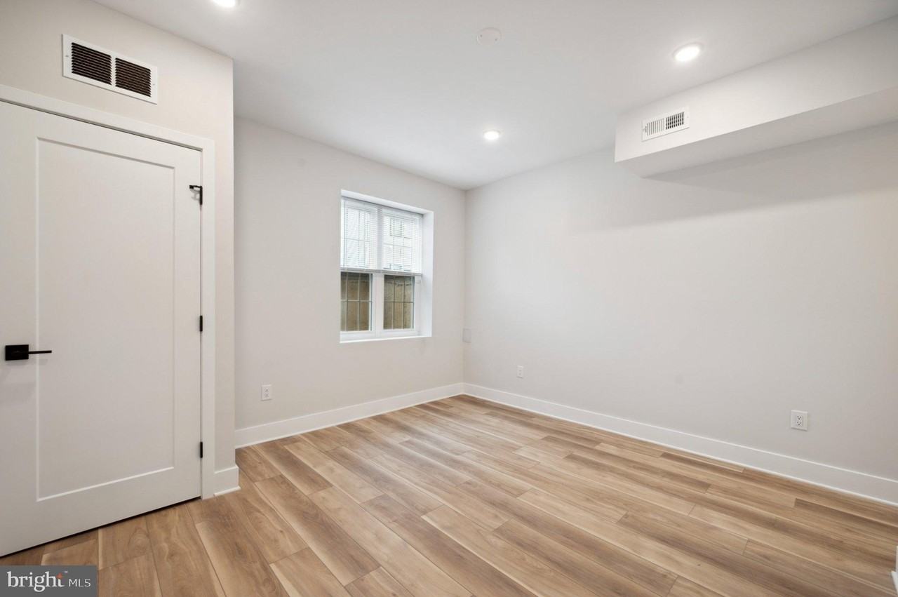 610 N Union St #1 - Photo 5 of 11