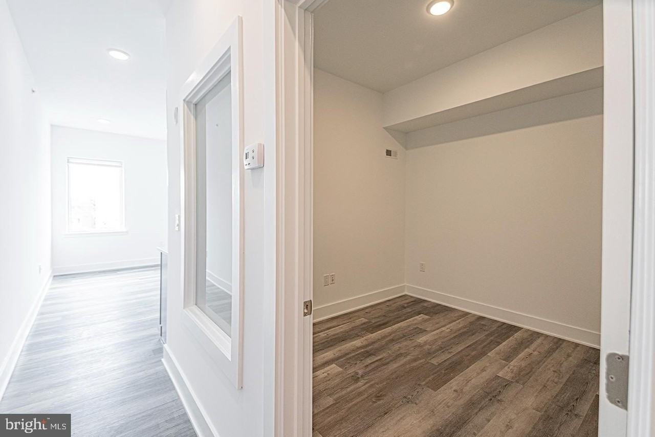 1524 South St #302 - Photo 4 of 22