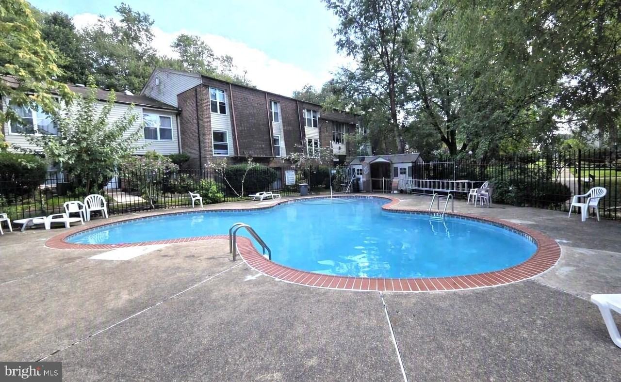 2201 Strahle St #A18 - Photo 5 of 20