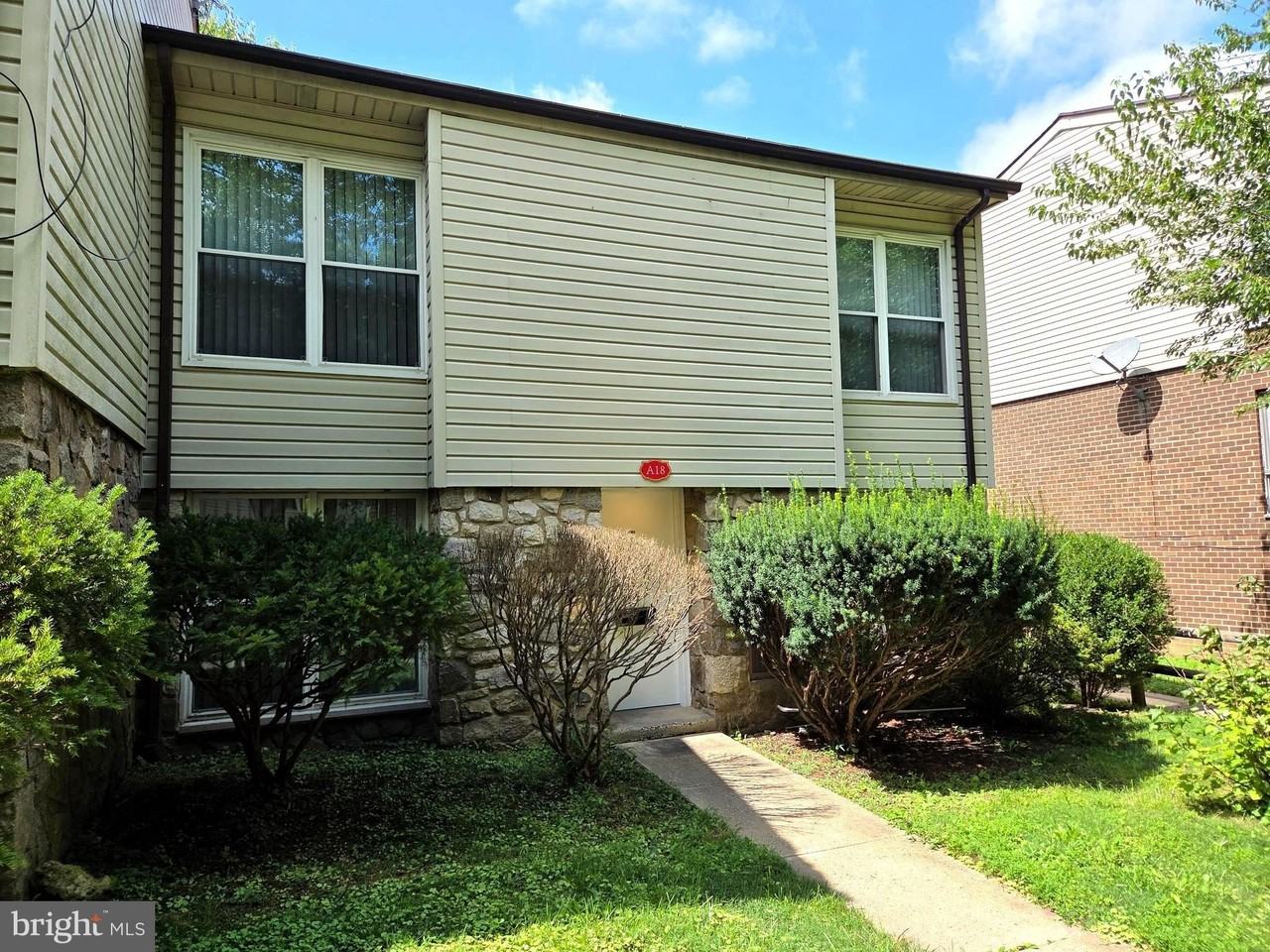 2201 Strahle St #A18 - Photo 6 of 20