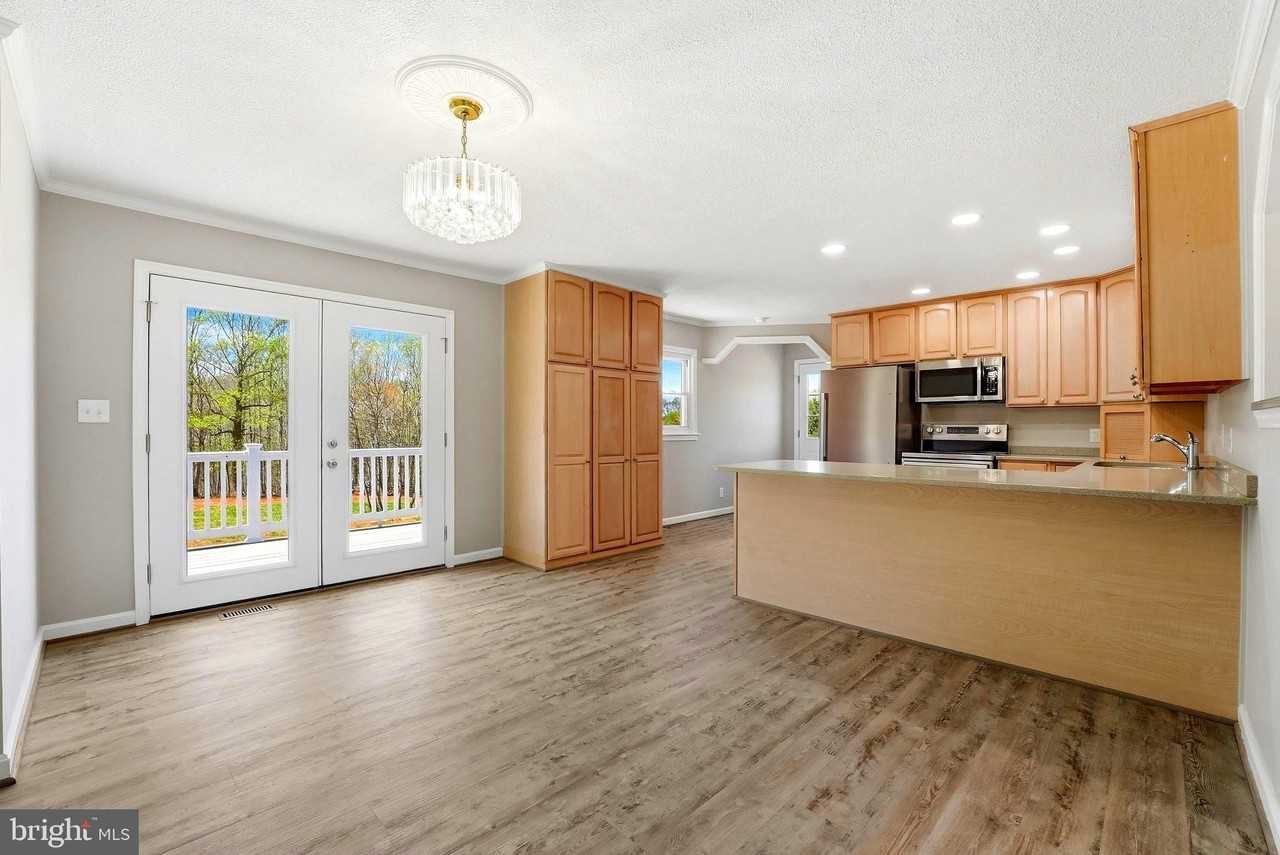 22064 Yellow Bottom Rd - Photo 4 of 50