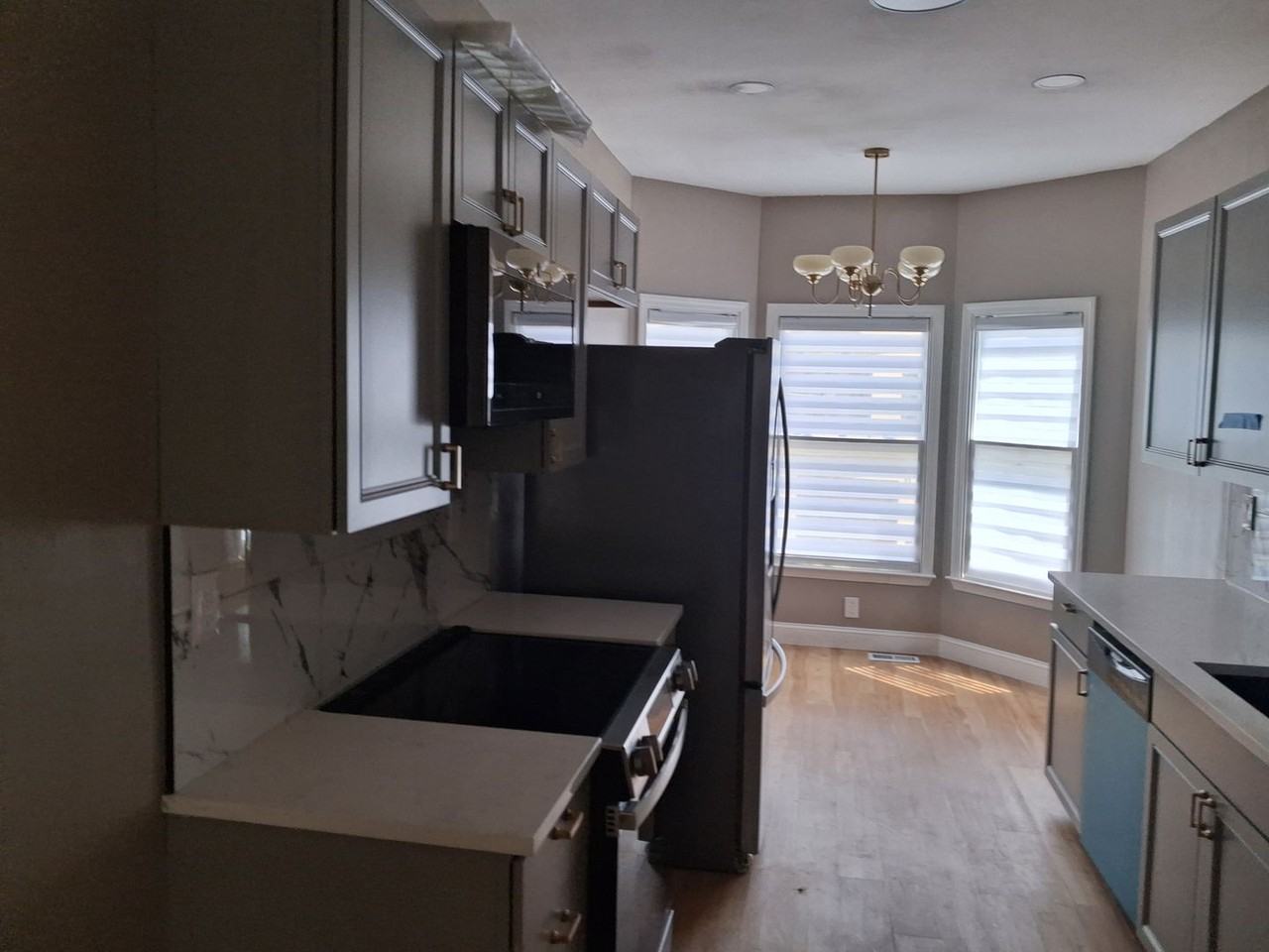 738 Prince Pl Nw - Photo 5 of 37