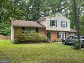 17 Hickory Ridge Dr - Photo 1 of 1