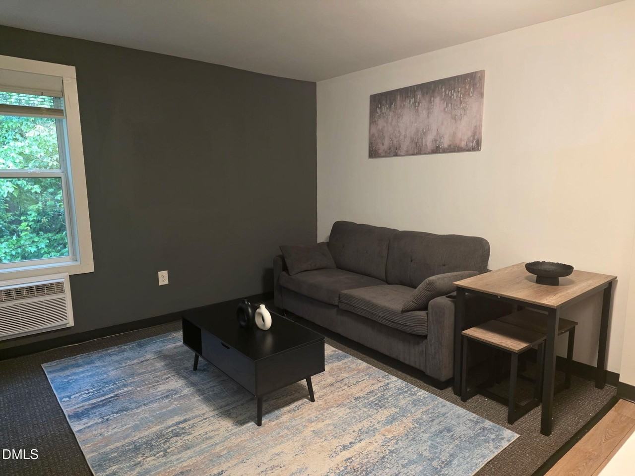 5104 Hollyridge Dr #207 - Photo 2 of 17