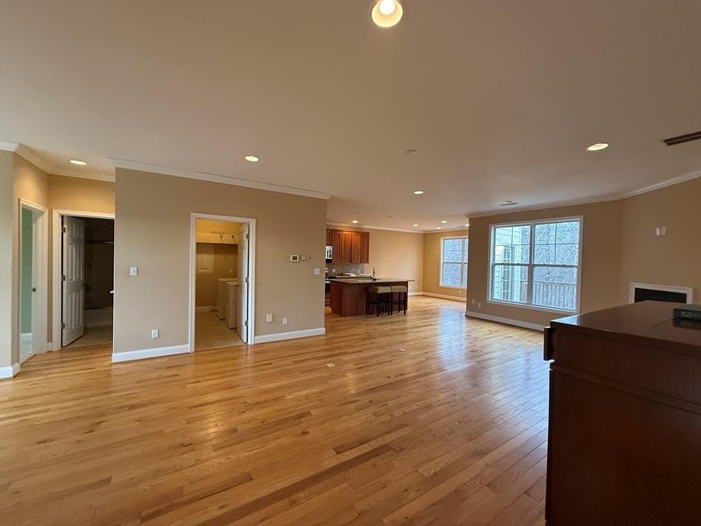 192 Long Dr - Photo 2 of 19
