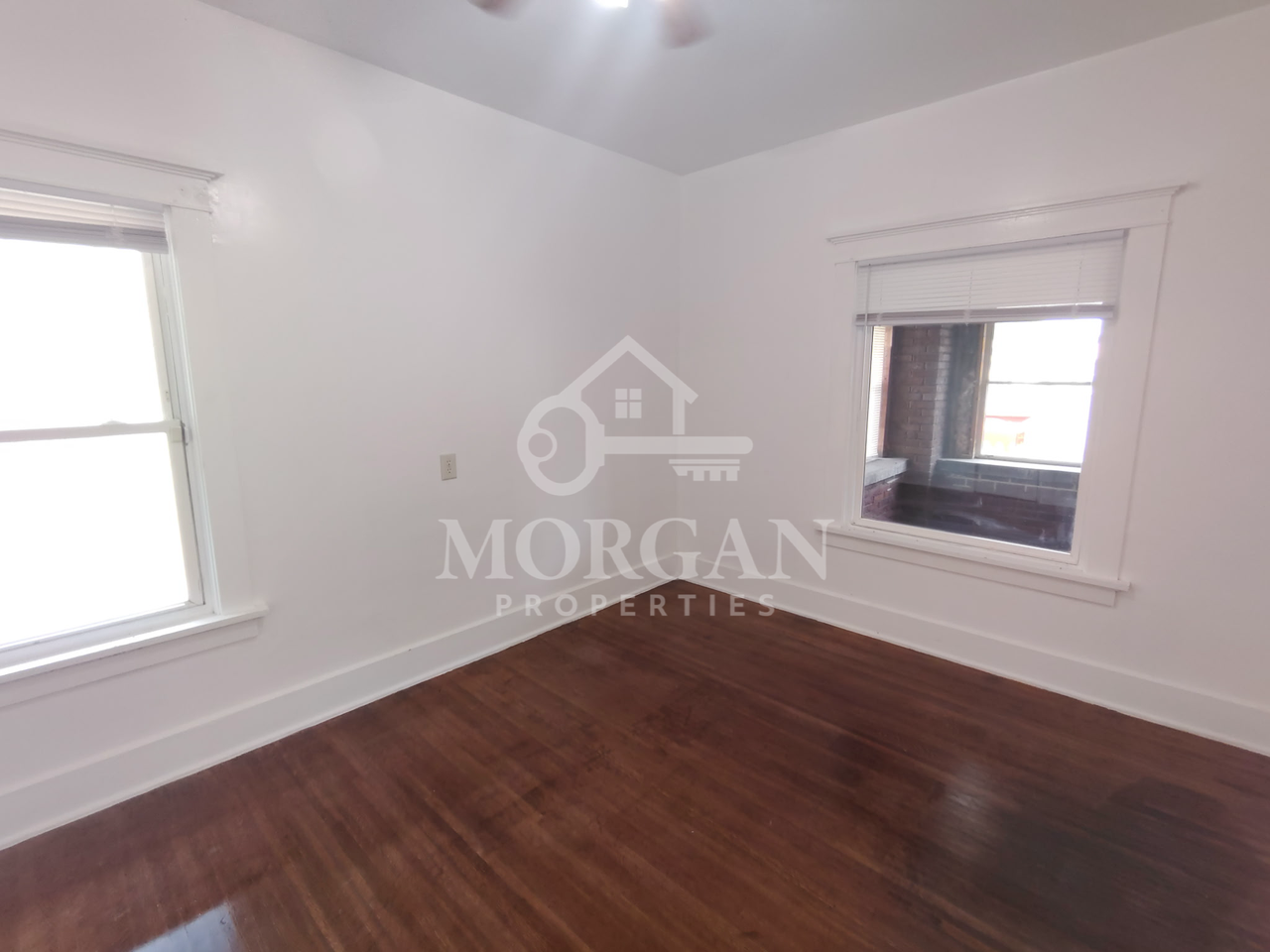 1031 Hendricks St - Photo 6 of 8
