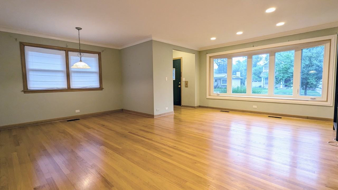 736 N Wilshire Ln #1 - Photo 5 of 13