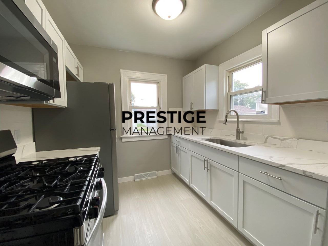 3509 Buchanan St - Photo 5 of 13